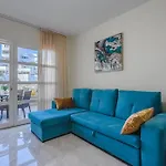 Orlando. Amazing Location. Completely Renovated! 阿德耶