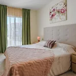 Orlando. Amazing Location. Completely Renovated! *