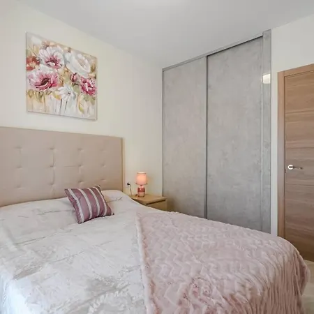 Orlando. Amazing Location. Completely Renovated! Lägenhet