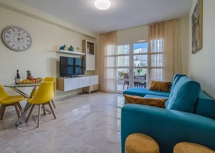 Orlando. Amazing Location. Completely Renovated! Appartamento Costa Adeje (Tenerife)