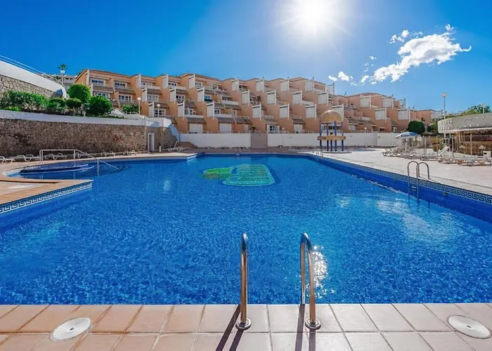 Orlando. Amazing Location. Completely Renovated! * Costa Adeje (Tenerife)