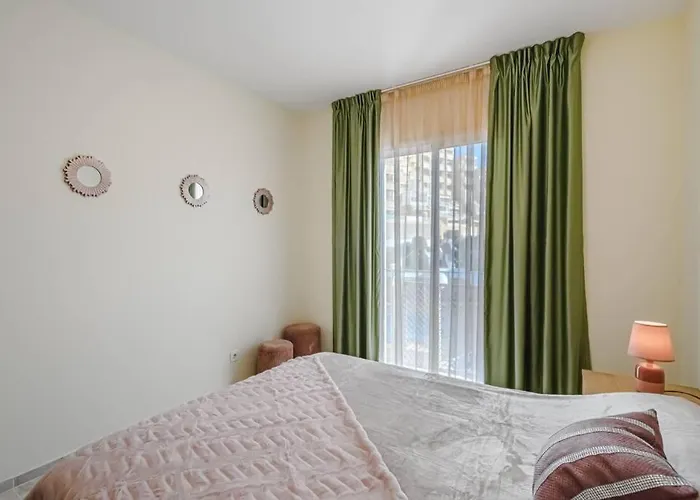 Apartment Orlando. Amazing Location. Completely Renovated!